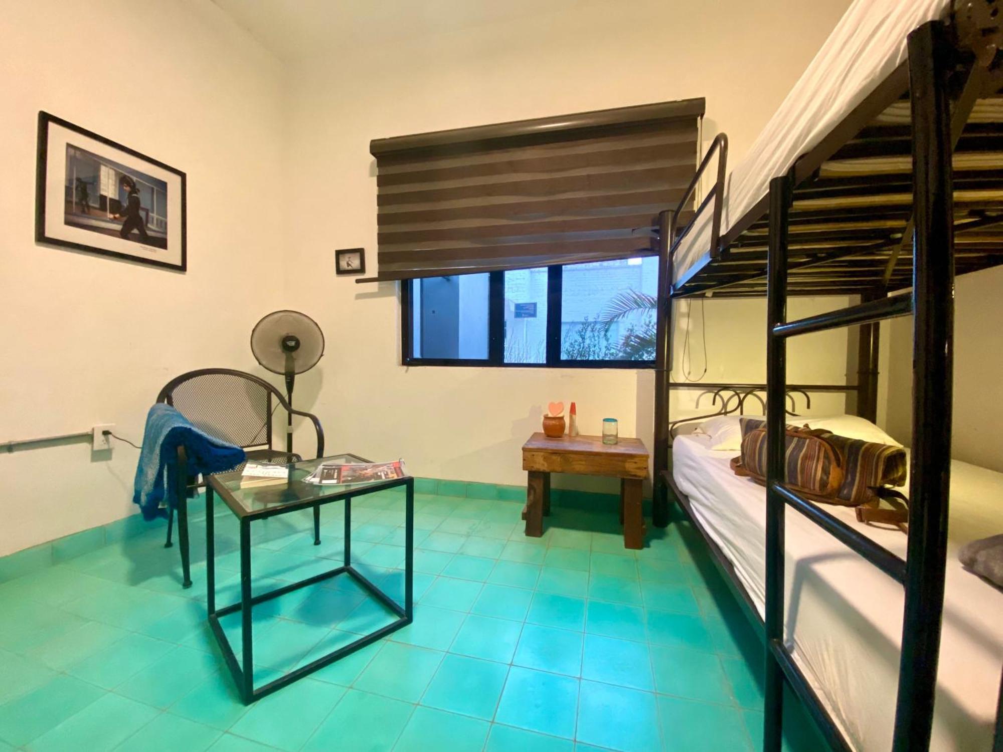 גואדלחארה Hostel Hospedarte Chapultepec מראה חיצוני תמונה