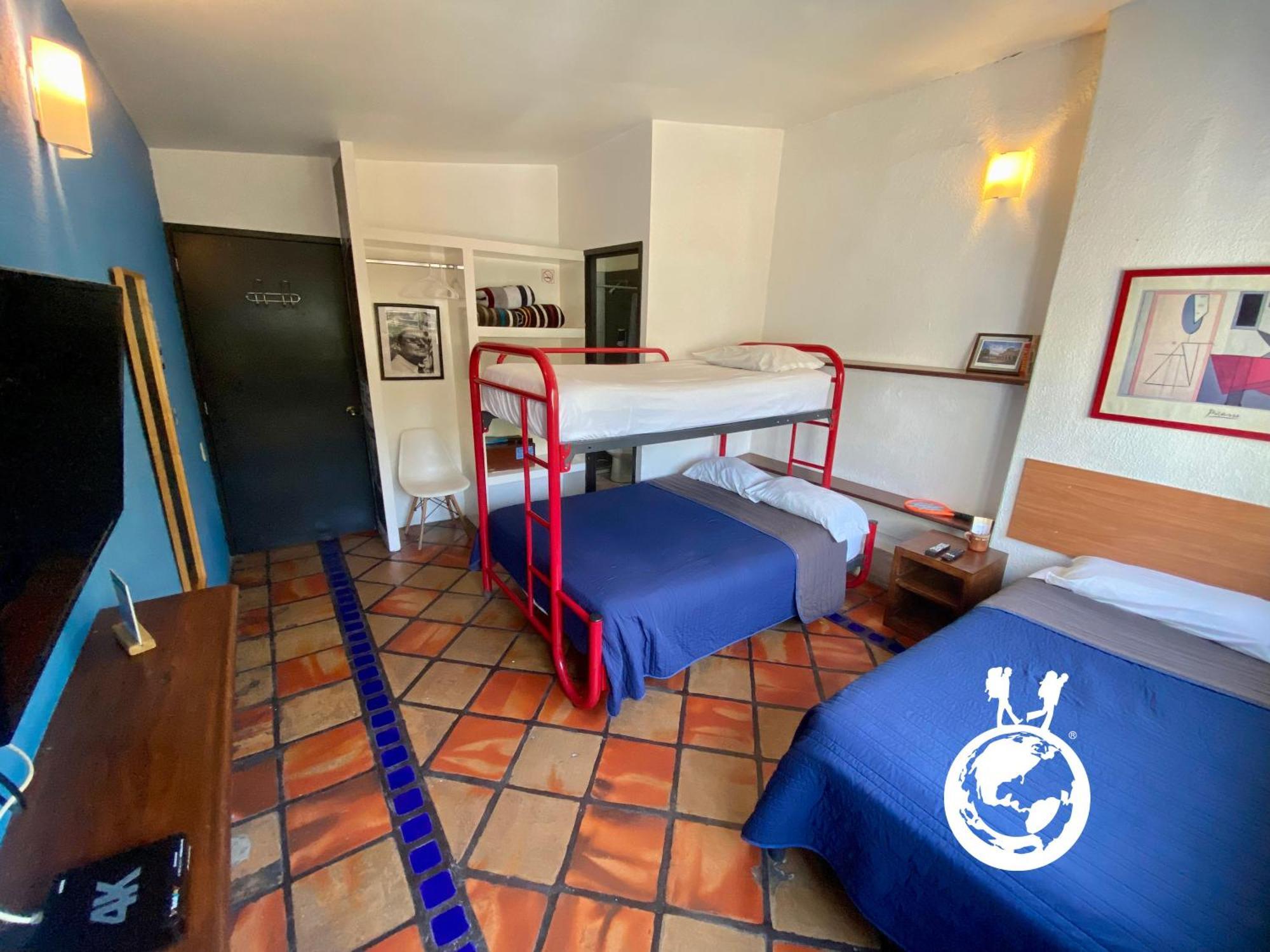 גואדלחארה Hostel Hospedarte Chapultepec מראה חיצוני תמונה