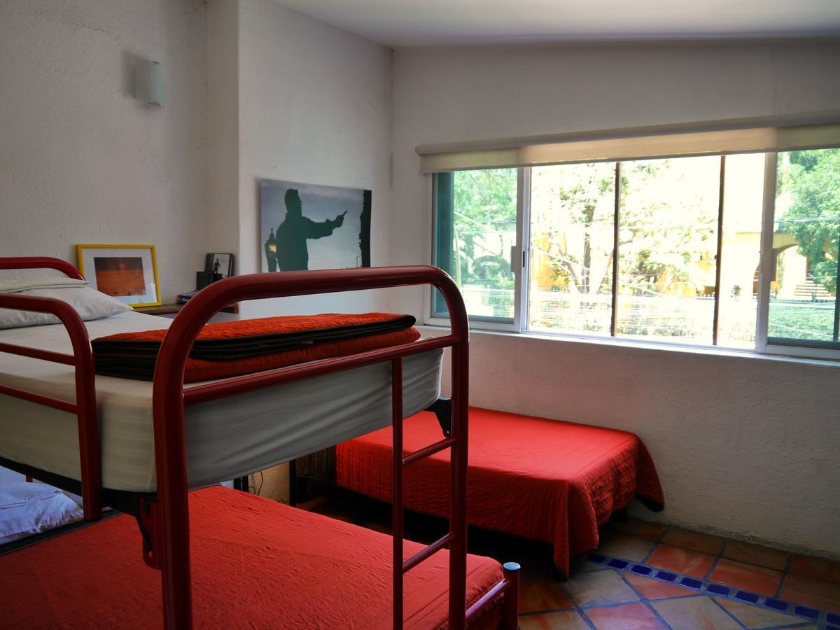 גואדלחארה Hostel Hospedarte Chapultepec מראה חיצוני תמונה