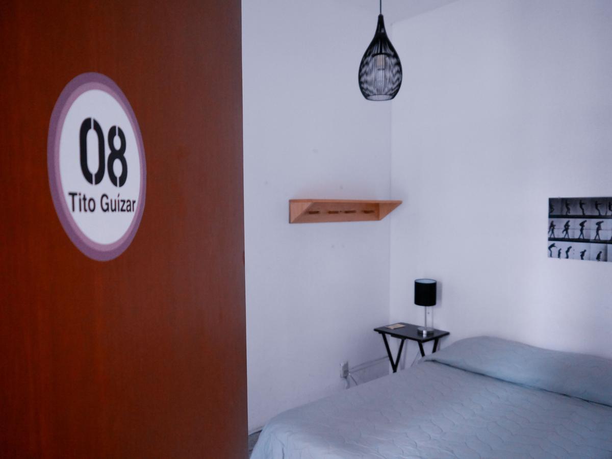 גואדלחארה Hostel Hospedarte Chapultepec מראה חיצוני תמונה