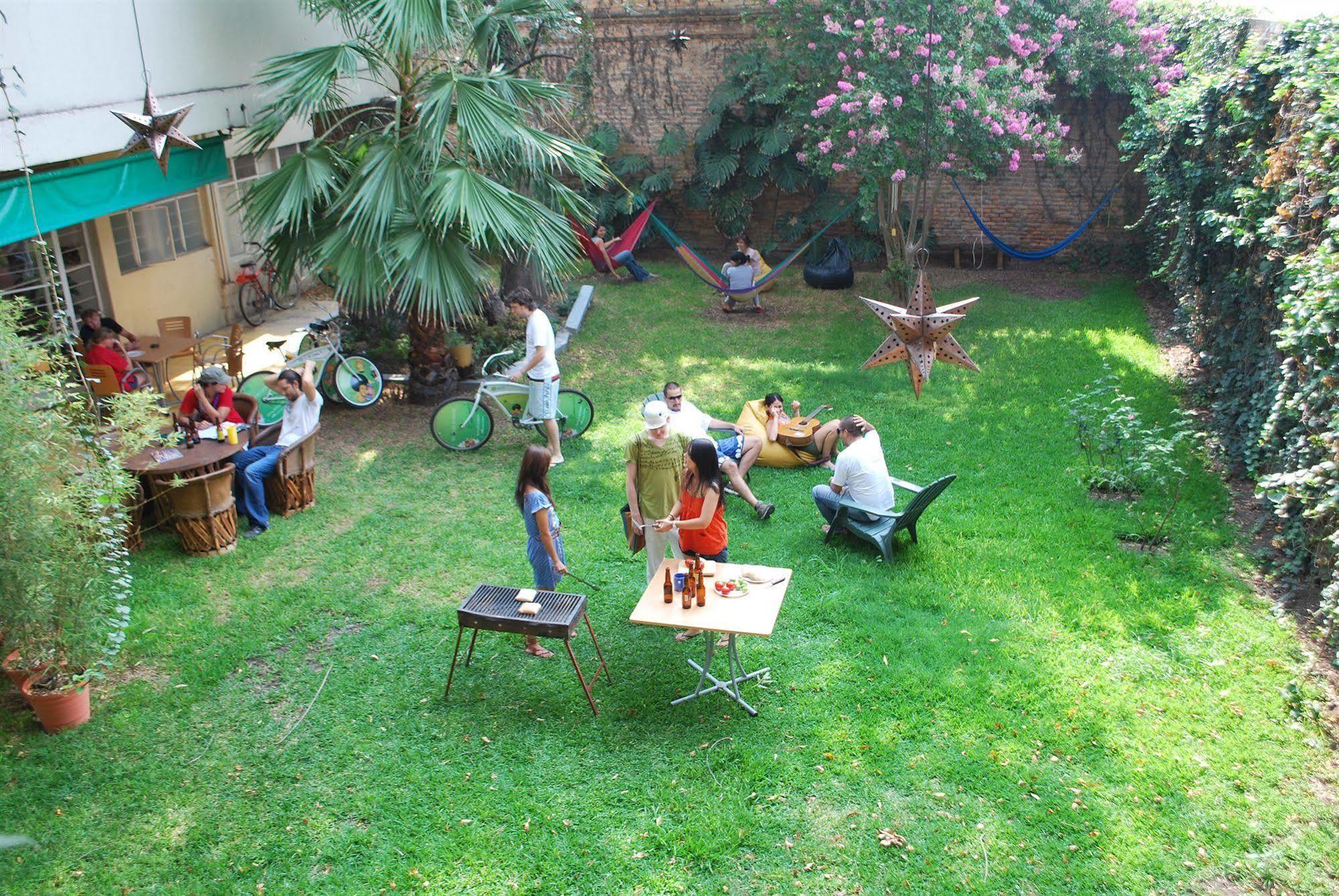 גואדלחארה Hostel Hospedarte Chapultepec מראה חיצוני תמונה