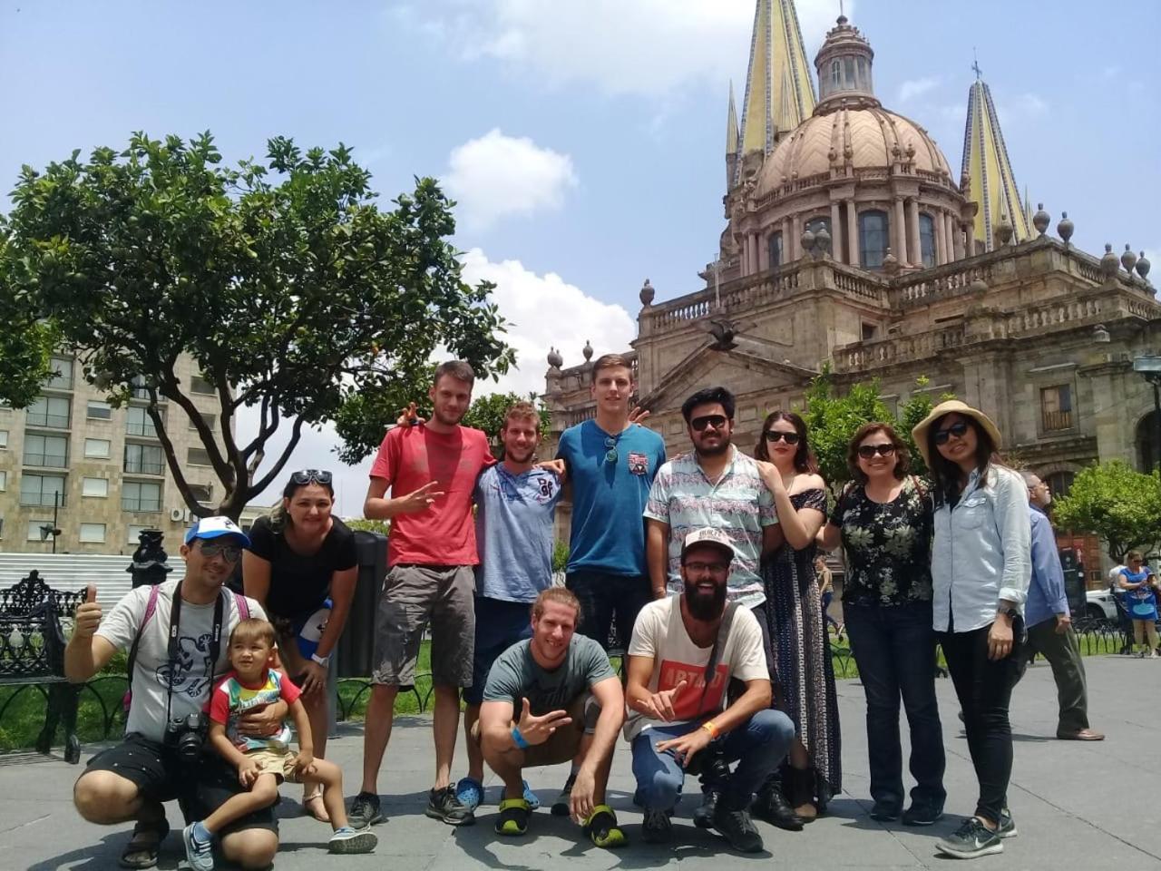 גואדלחארה Hostel Hospedarte Chapultepec מראה חיצוני תמונה